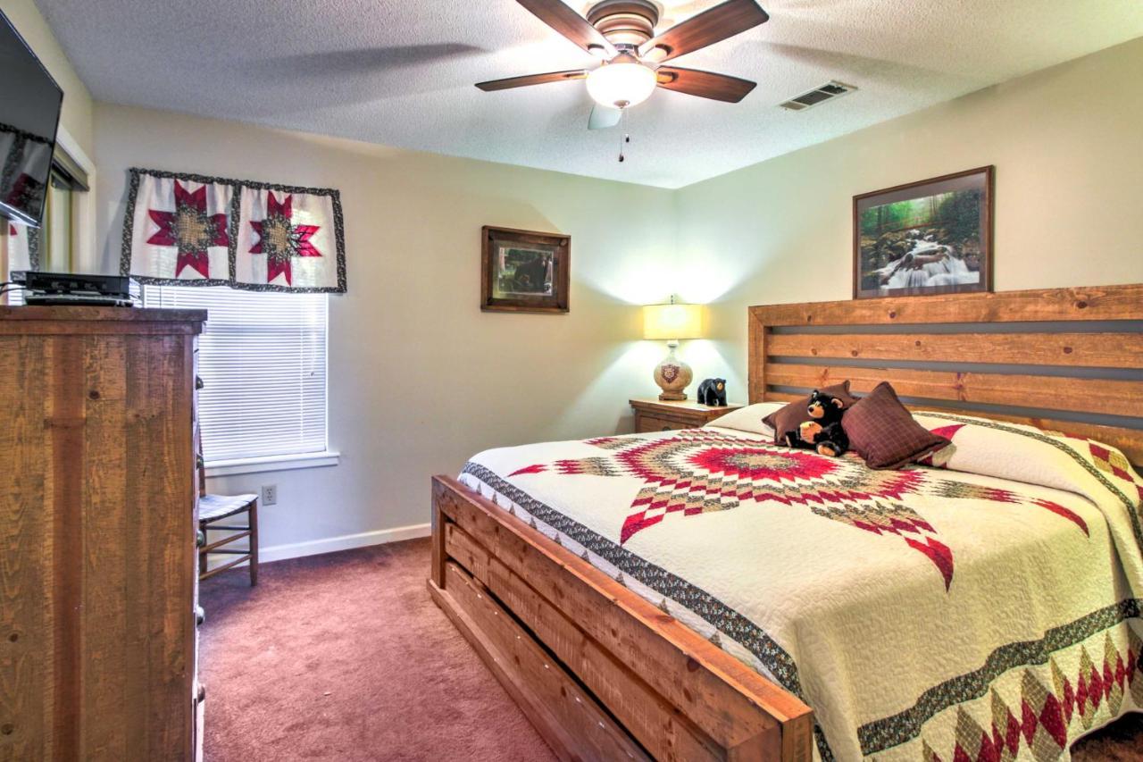 Tree Top Dream Cabin With Hot Tub In Gatlinburg! Villa Exteriör bild